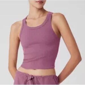 NWT - Alo Yoga Goddess Ribbed Go to Tank in Soft Mulberry size Small